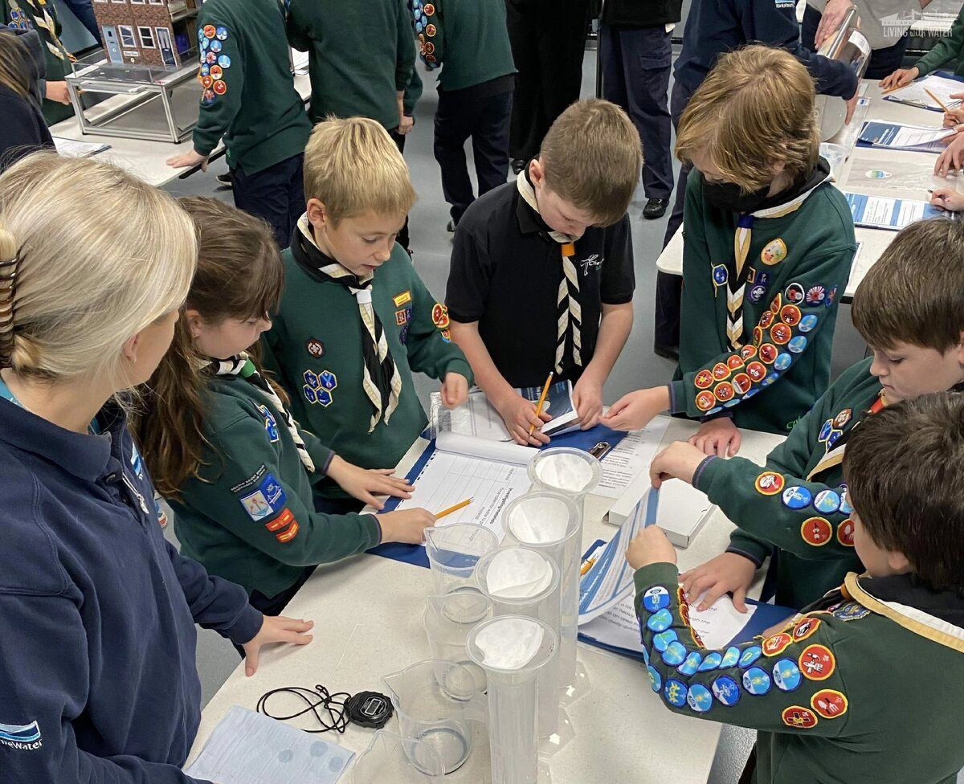 Scouts 2022 11 16 161917 fghy 33feeeb0800ad69ac23814e69c489c2b 390b6968dfb5d755be2415e4e16898ef 6c0c164bd2b597ee32b68b8b5755bd2e